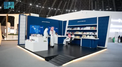 100 كتاب في ركن المؤلف السعودي بمعرض جدة للكتاب 2024