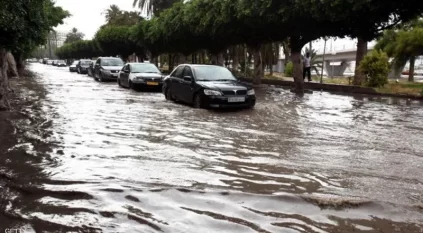 وفاة خمسة أشخاص جراء الأمطار الغزيرة والسيول غرب ليبيا