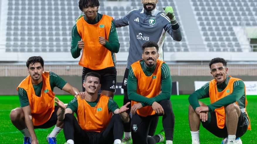 المنتخب السعودي يفتح صفحة العراق