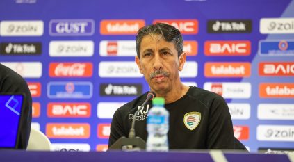 مدرب منتخب عمان: مباراة الأخضر مهمة وأثق في اللاعبين