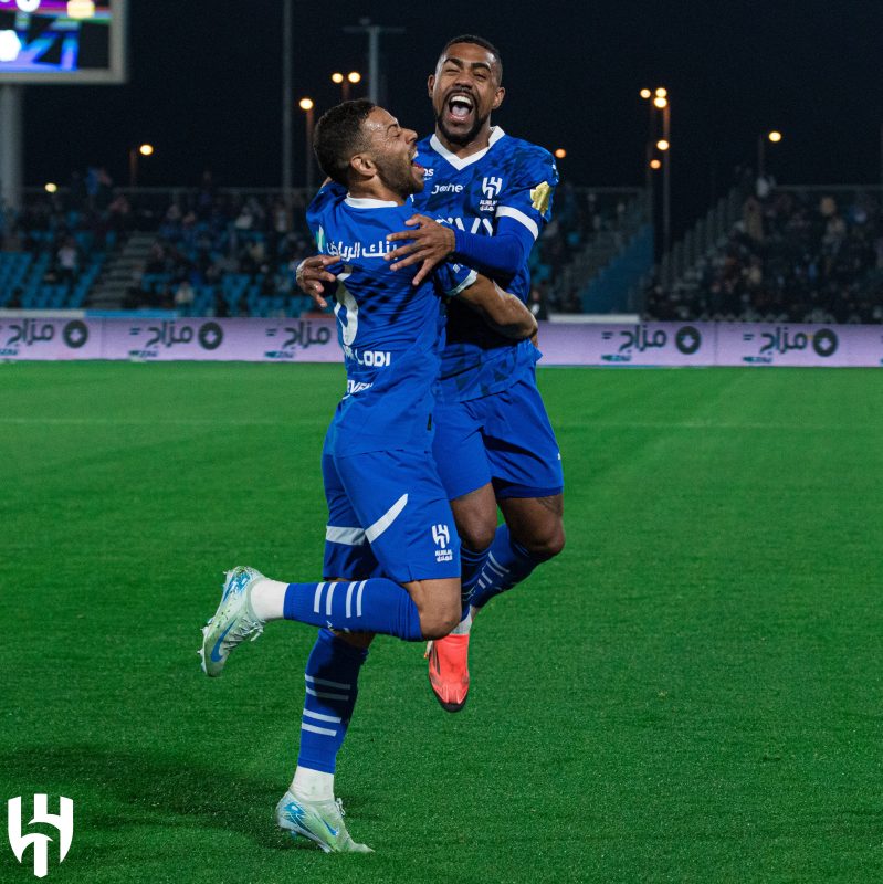 الهلال