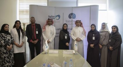 تعاون بين جمعية مرض ألزهايمر وشركة عضيد لتقديم خدمات الرعاية الصحية المنزلية