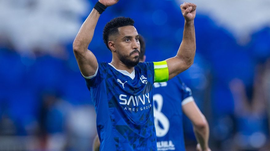 الهلال يضرب غوانغجو بثلاثية في الشوط الأول