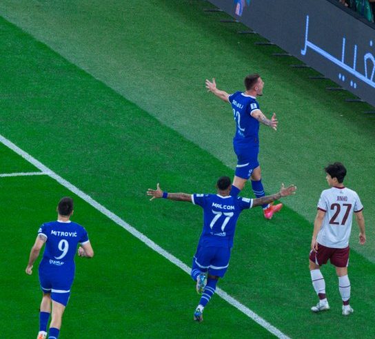 رأسية سافيتش تمنح الهلال التقدم مبكرًا