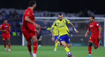 شوط أول إيجابي بين ضمك والنصر