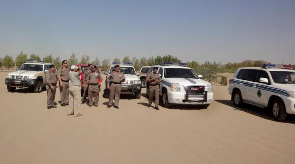 الجهات الأمنيّة تتفقّد مسارات رالي جدّة الصّحراويّ