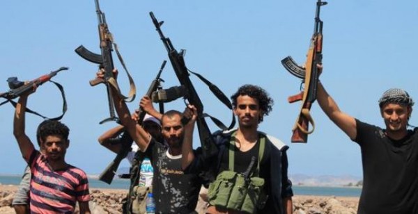 معارك في تعز.. وغارات على مواقع للحوثيين