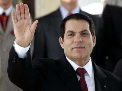 رئيس الحكومة التونسية لن يطلب من السعودية تسليم بن علي