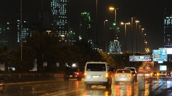 مدني الرياض يحذر المسافرين من أمطار رعدية ورياح شديدة