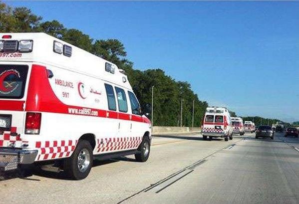 قافلة سيارات إسعاف سعودية تثير حيرة السائقين في فلوريدا