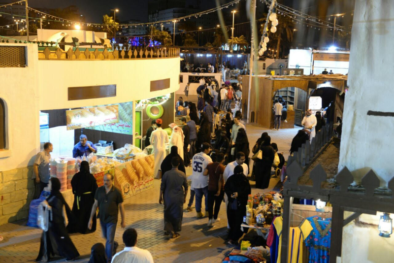 70 ألف زائر لسوق الجمعة بجدة في اجازة الربيع