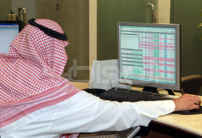 سوق الاسهم السعودي يفتح على ارتفاع في التعاملات الصباحية