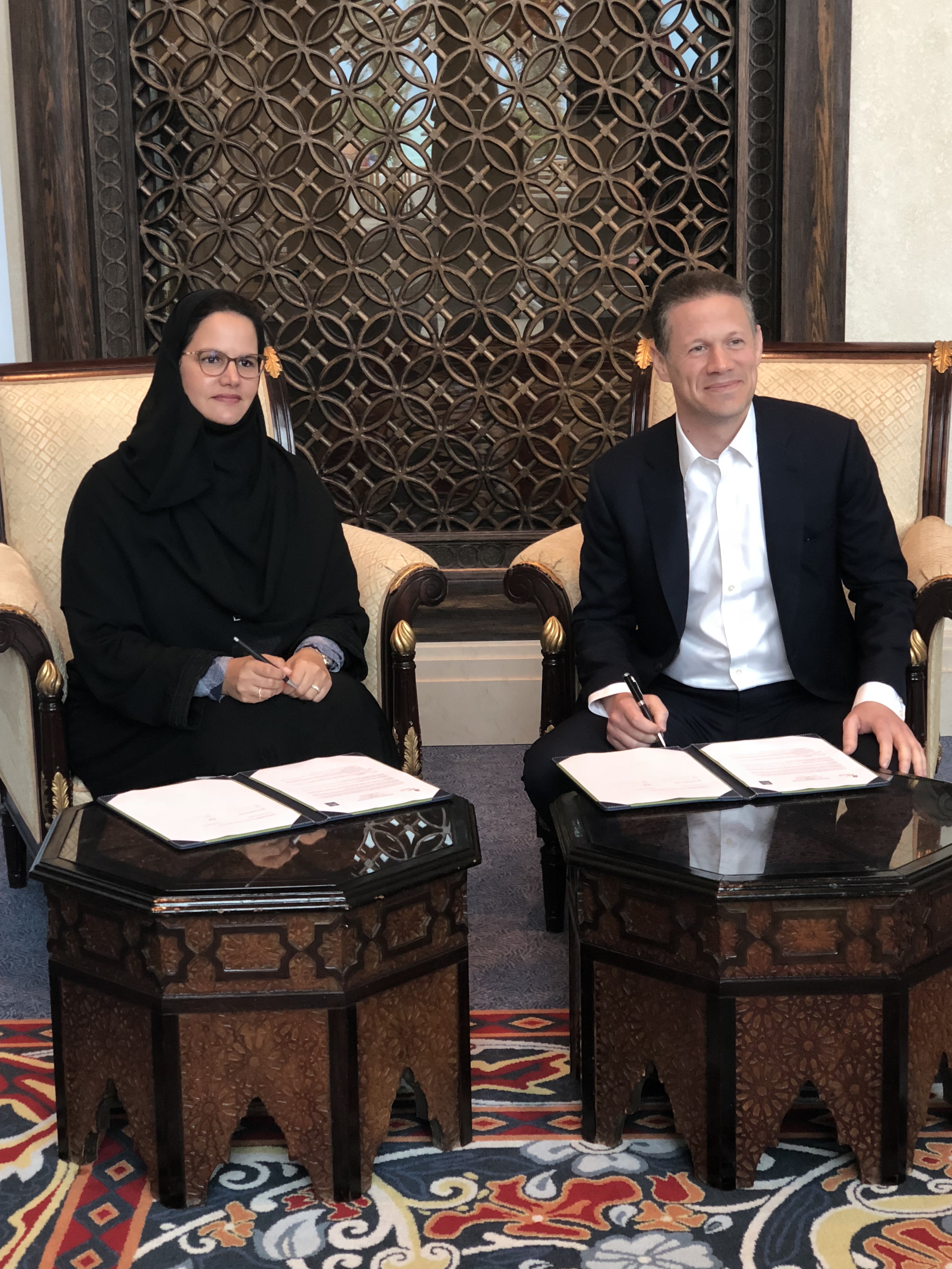 اتفاقية بين مؤسسة الملك خالد وبريل لتطوير حوكمة القطاع الخيري