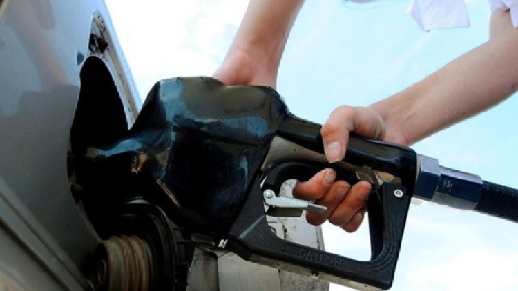 5 أسباب ضرورية لرفع أسعار الوقود في المملكة