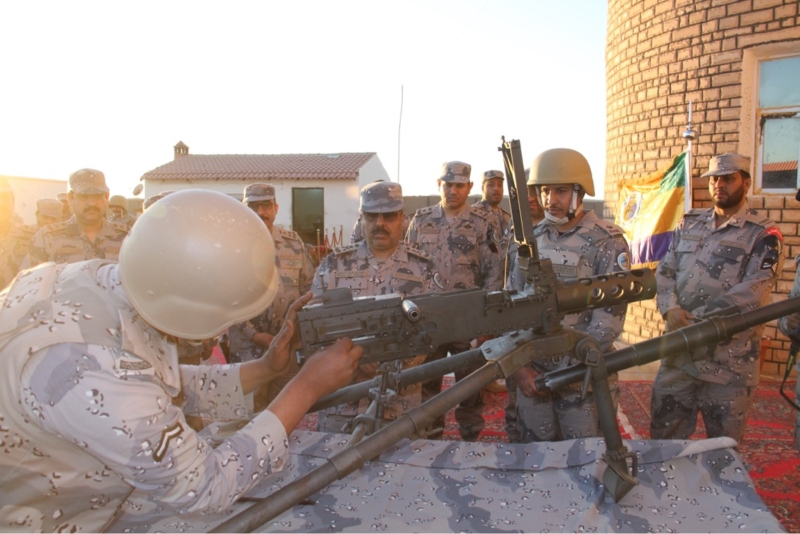 شاهد .. مدير عام حرس الحدود يتفقد قطاعات حرس حدود الشمالية