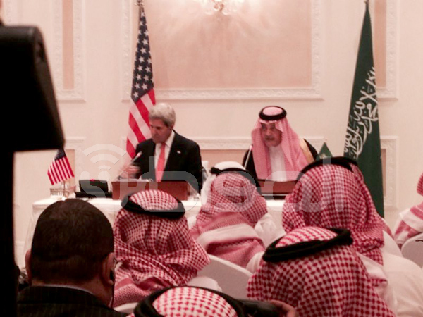الفيصل لـ”كيري”: السعودية تعتبر سوريا أرضاً محتلة من إيران
