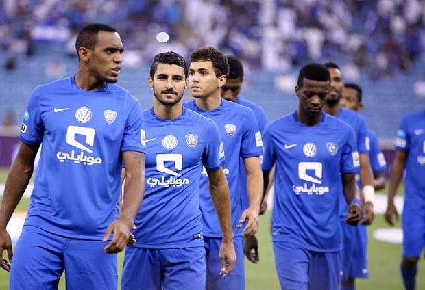 الجماهير تتفاعل مع مباراة الهلال والشباب على تويتر