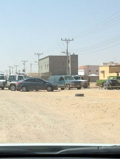 بالصور.. قوات الأمن تداهم وكراً للدرباوية بروضة هباس