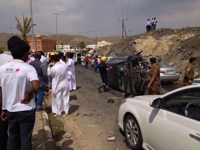 وفاة و10 إصابات حصيلة حوادث طريق الباحة- العقيق اليوم