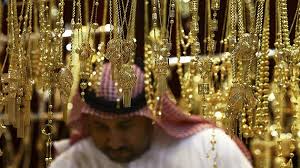 جولات تفتيشية على 33 محلًا للذهب والمجوهرات في نجران