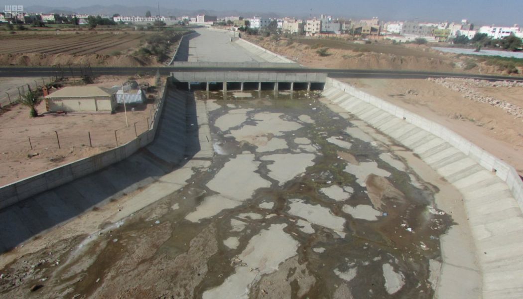 لقطات لجريان السيول بالطائف بعد الأمطار الغزيرة