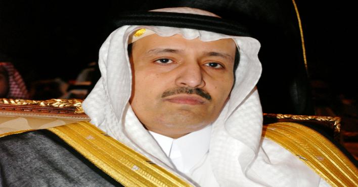 أمير الباحة ينقل تعازي القيادة لذوي الشهيد الزهراني