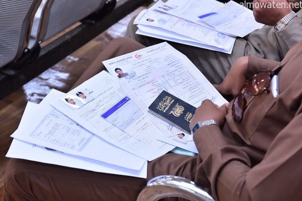 تفاصيل منح الإقامة النظامية لحاملي هوية زائر من اليمنيين وضوابطها