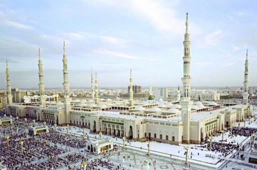 الإمامان الجديدان للمسجد النبوي مستمران لما بعد رمضان