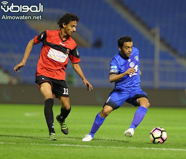 الهلال والقيصومة ‫(1)‬