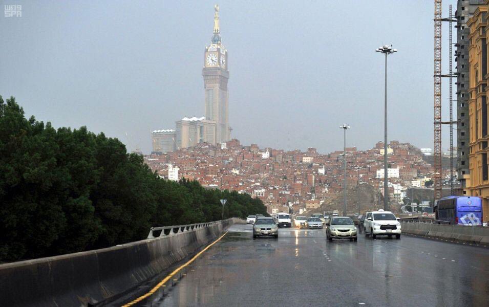 تنبيه لأهالي مكة والطائف : أمطار رعدية لمدة 12 ساعة