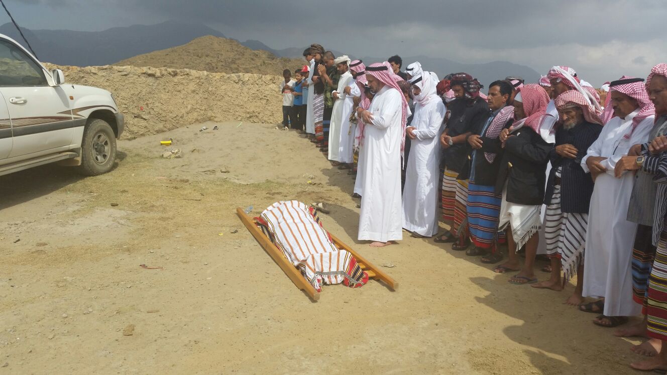 بالصور.. والد الشهيد القرادي: لو نملك أغلى من أرواحنا لقدّمناها للوطن