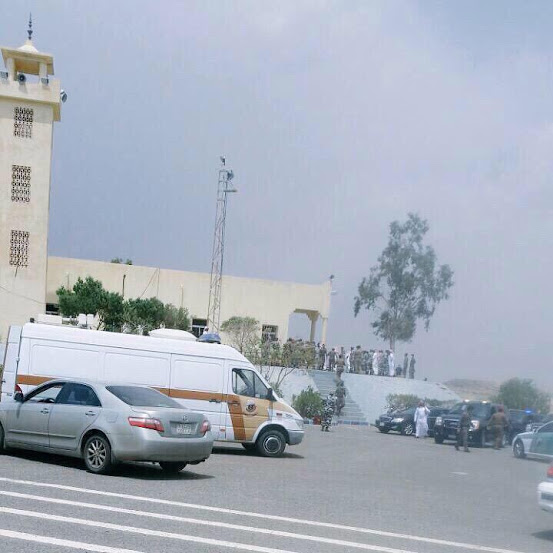 استشهاد عشرة من منسوبي قوات الطوارئ الخاصة بعسير في تفجير للمسجد بمقر القوات