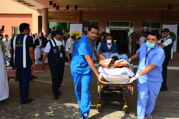 27 إصابة و3 وفيات في حريق وهمي بمستشفى محايل العام