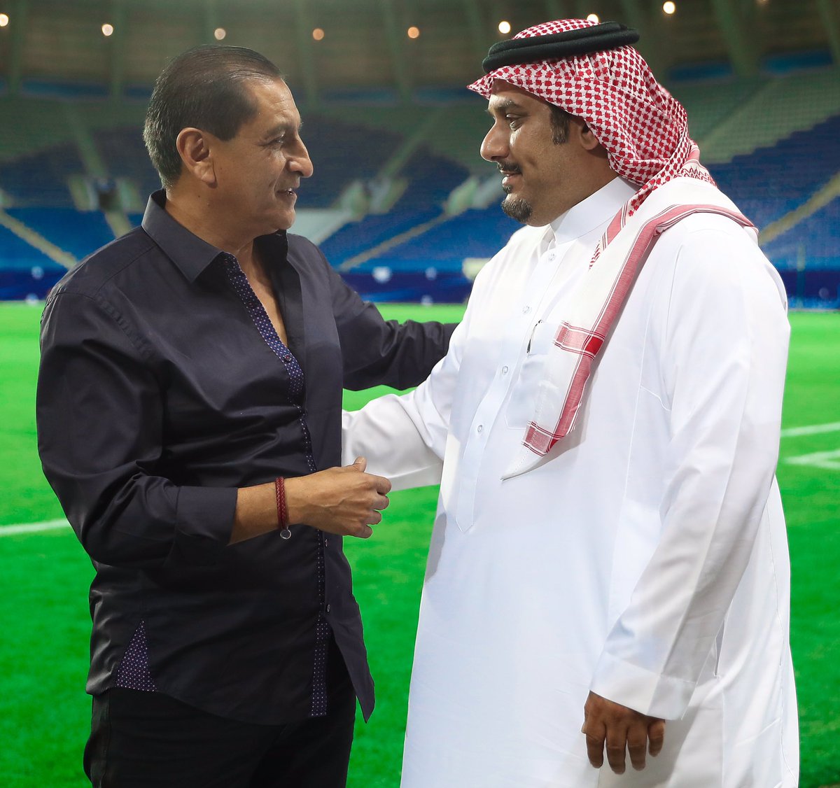 رئيس الهلال يكشف الأسباب الحقيقية وراء إقالة الأرجنتيني دياز