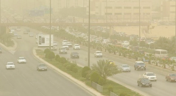 “مدني الرياض” يحذر سالكي الطرق والمسافرين براً