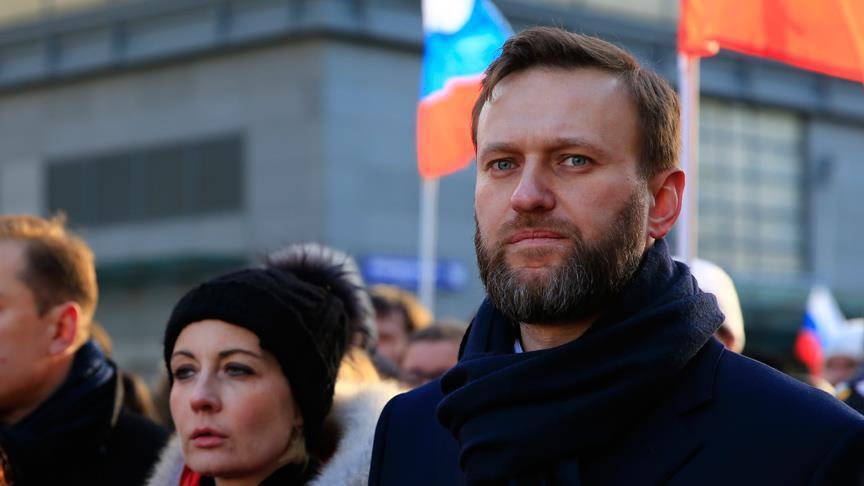 زعيم المعارضة الروسية حر.. واتهام قد يسجنه 30 يومًا