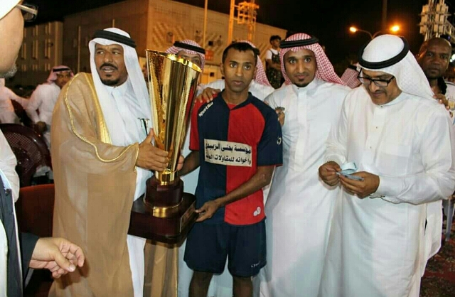 عمرات القنفذة يتوّج بكأس الأمير راشد في بطولة السلامة بحلي