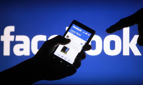 السجن مع إيقاف التنفيذ لألمانية حرضت ضد اللاجئين على «الفيسبوك»