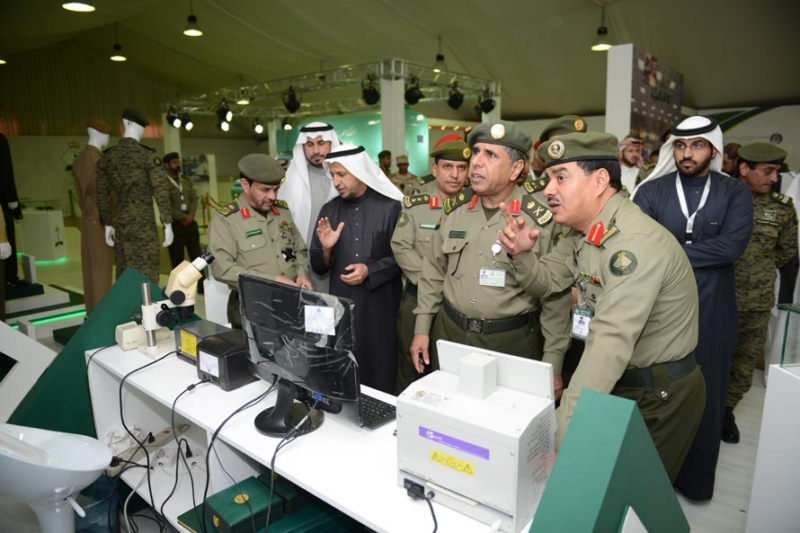 مدير عام الجوازات يفتتح جناح الجوازات بالجنادرية ‫(267171096)‬ ‫‬