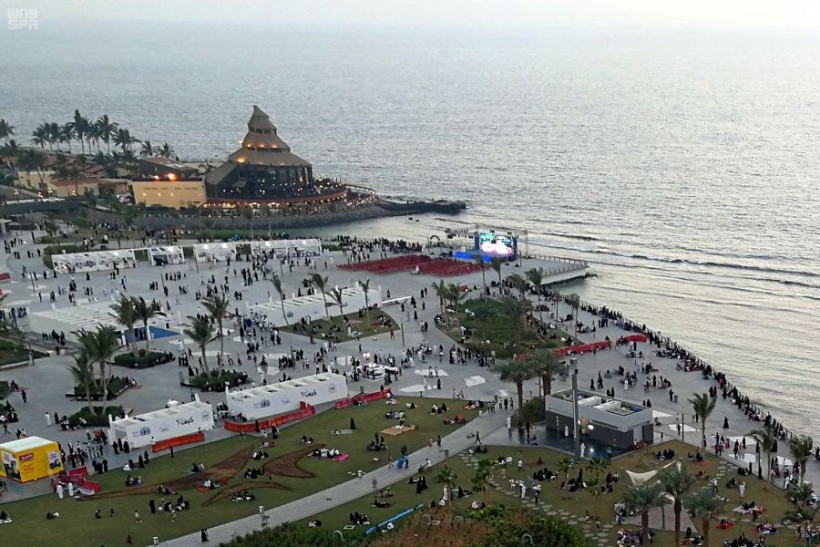 بالصور.. مليون زائر للحديقة الثقافية في واجهة جدة البحرية