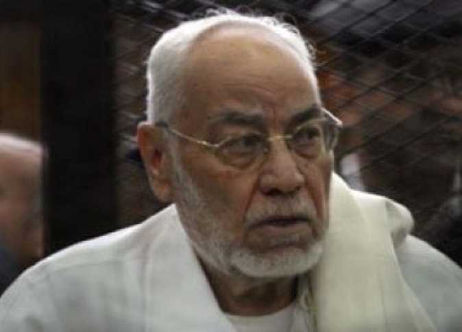 وفاة مهدي عاكف مرشد الإخوان السابق في السجن